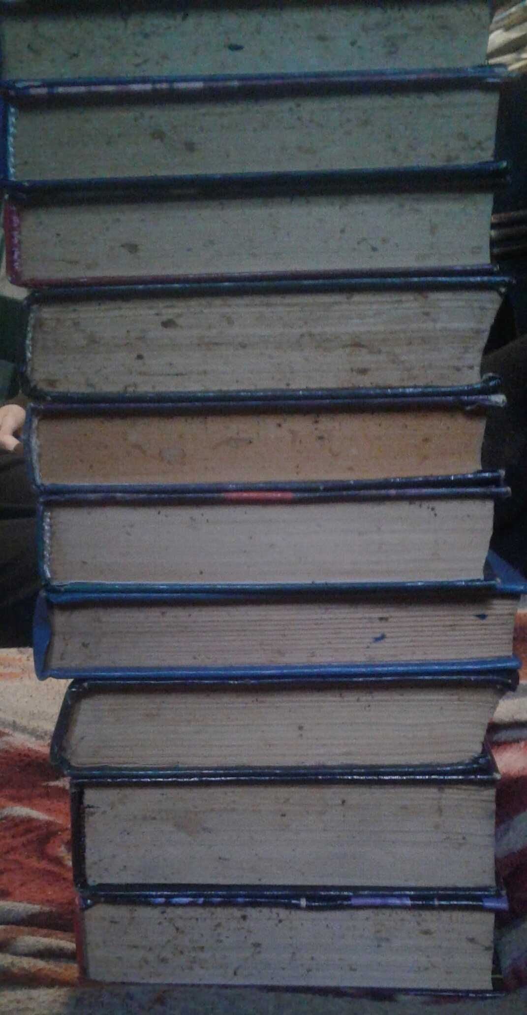 распродаже книг: фэнтези, хоррор, мистика, приключения