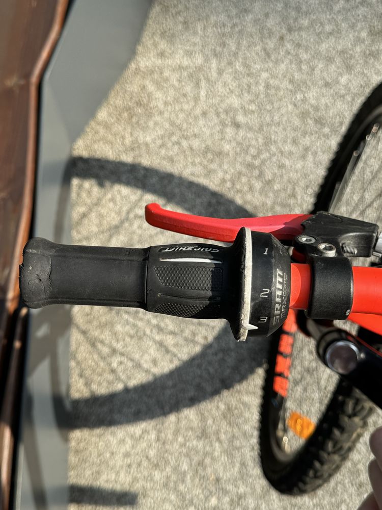 B’Twin Rockrider 500 24