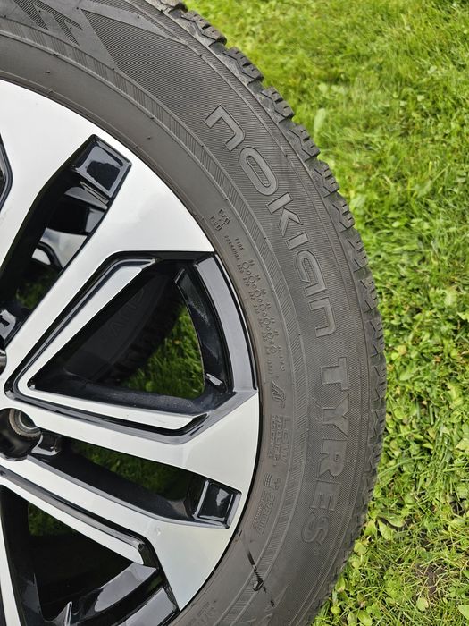 Koła opony felgi 225/60 R18 toyota rav-4