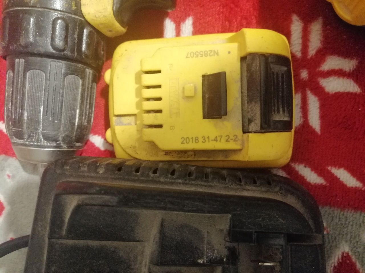 Продам шуруповерт dewalt dcd 710