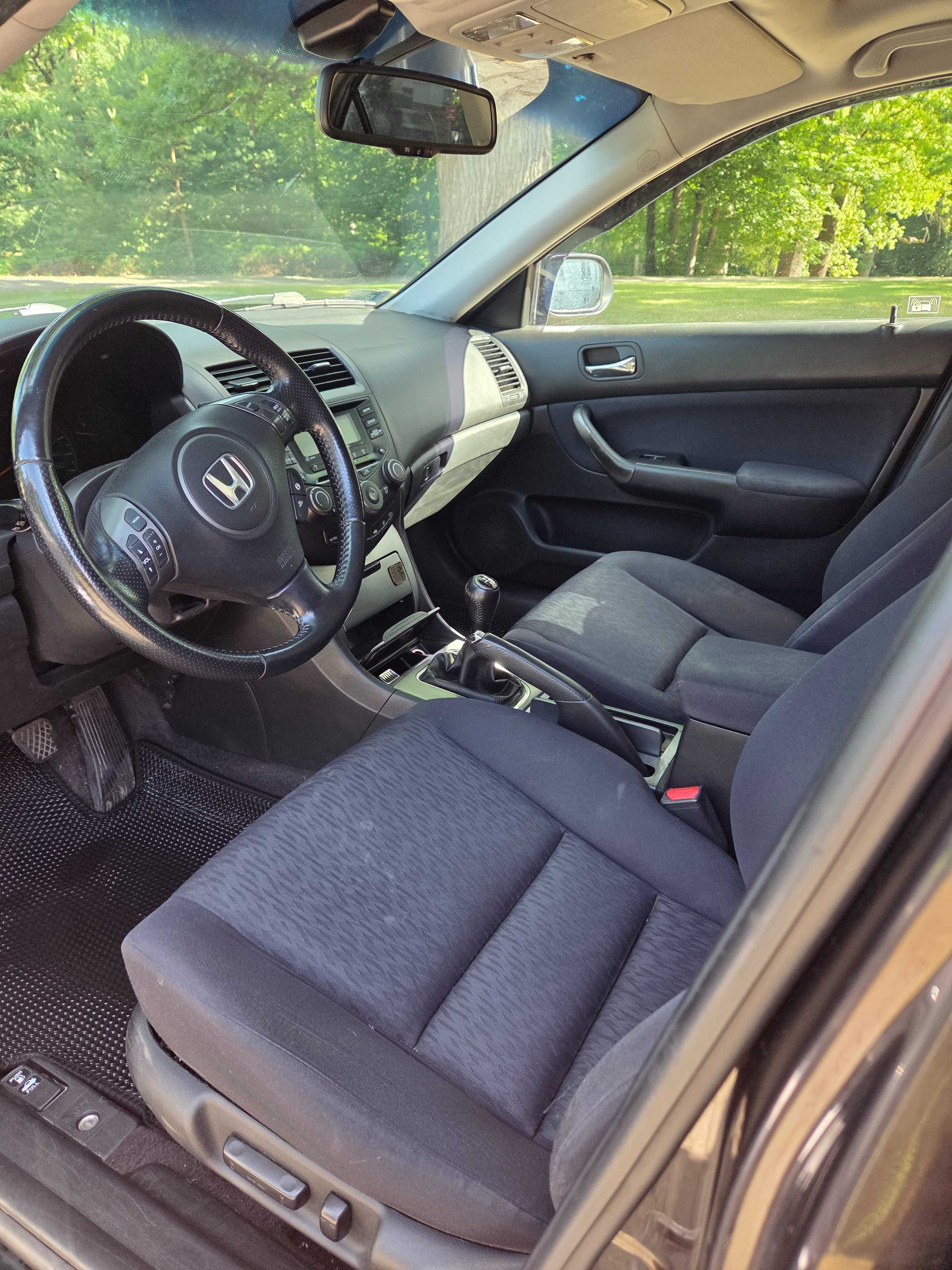 Honda Accord VII  2.0 benzyna