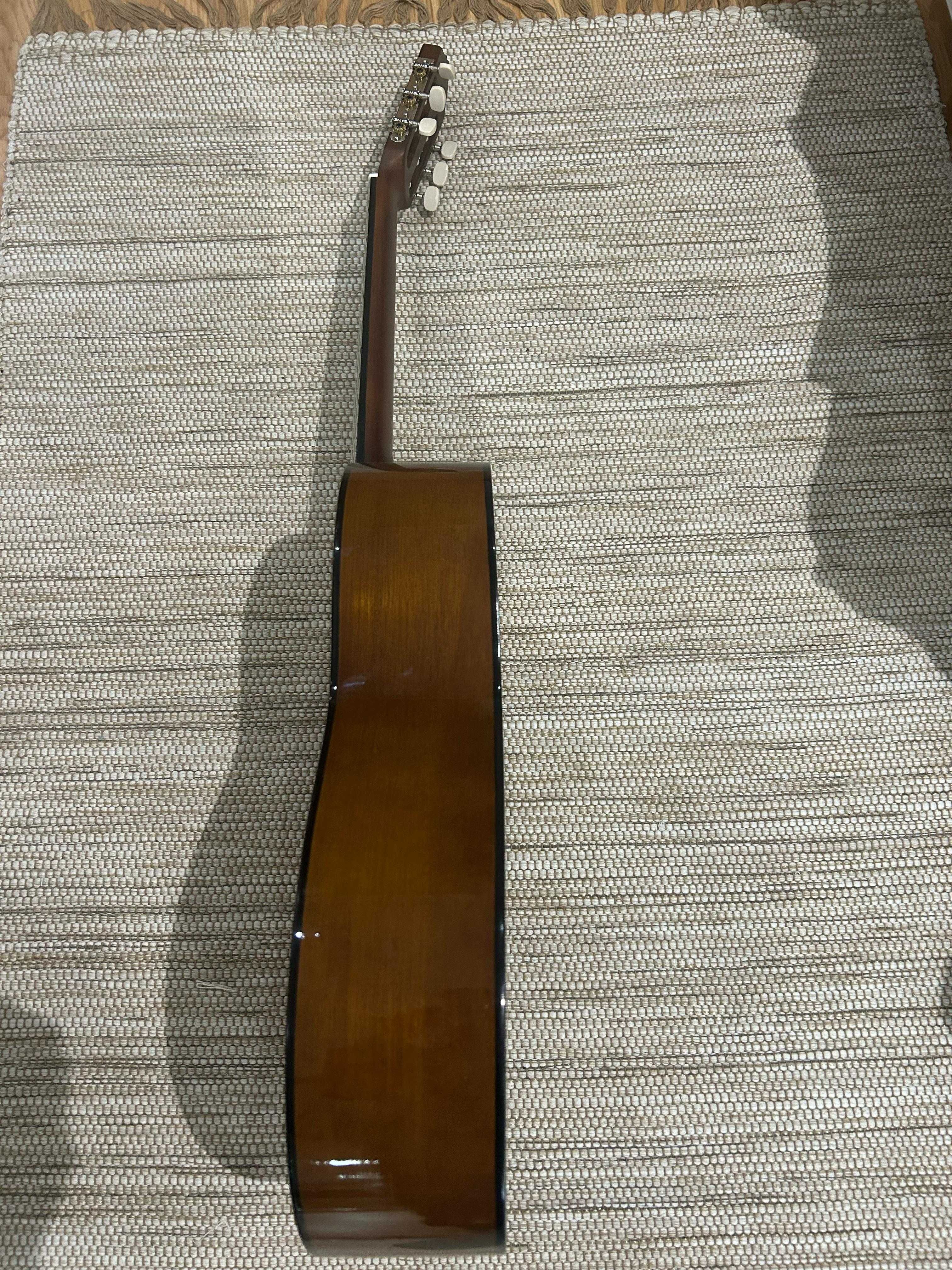 Guitarra Classica Yamaha C40