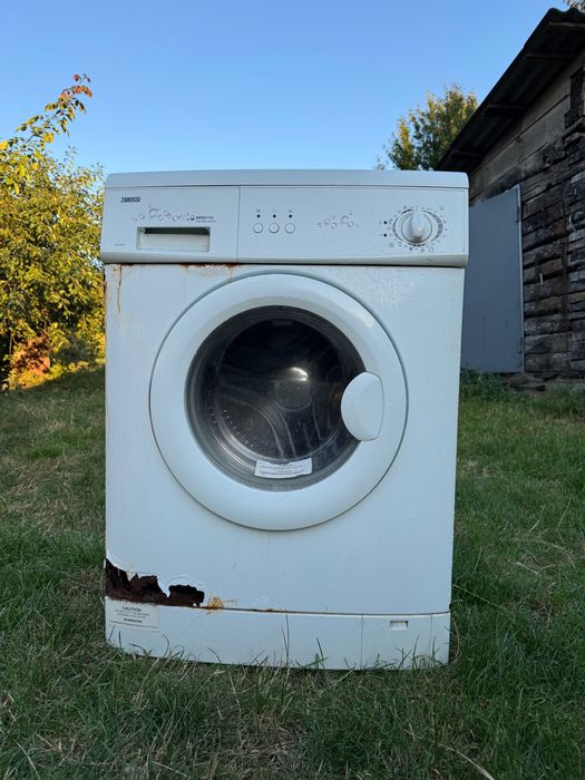 Пральна машинка Zanussi, ZWS185W