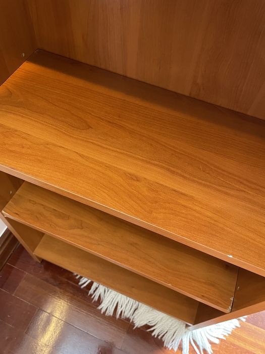 Secretária de madeira