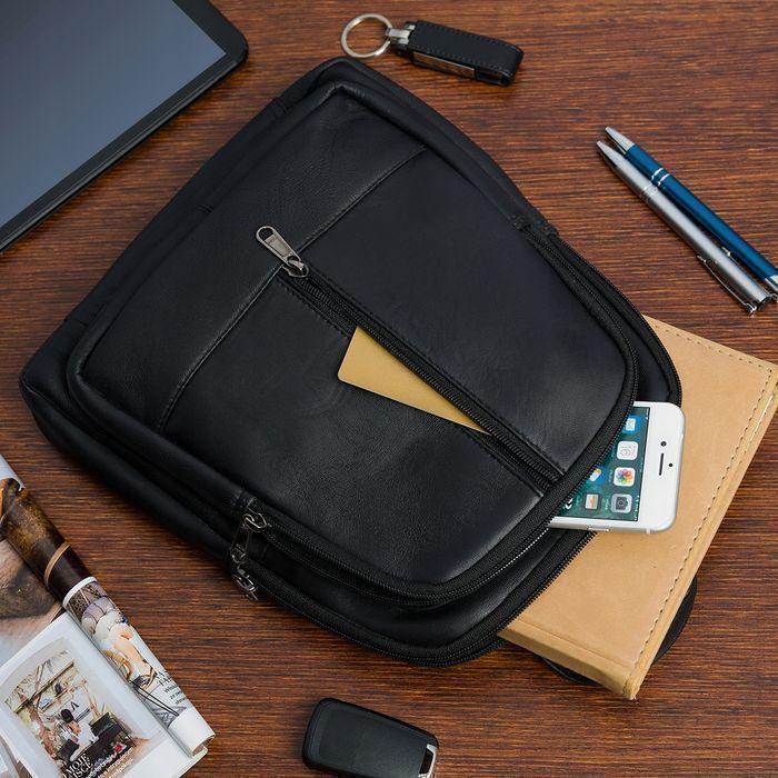 Czarna nerka ładna skórzana przez ramię crossbody męska modna torba