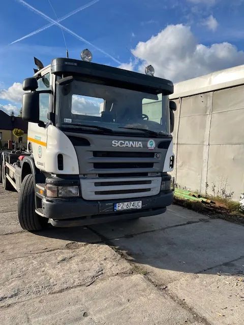 Scania P400  Sprzedam Scania P400 hakowiec 6*4