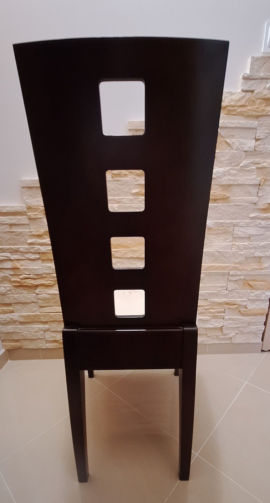 Stół rozkładany plus 6 krzeseł 140x90