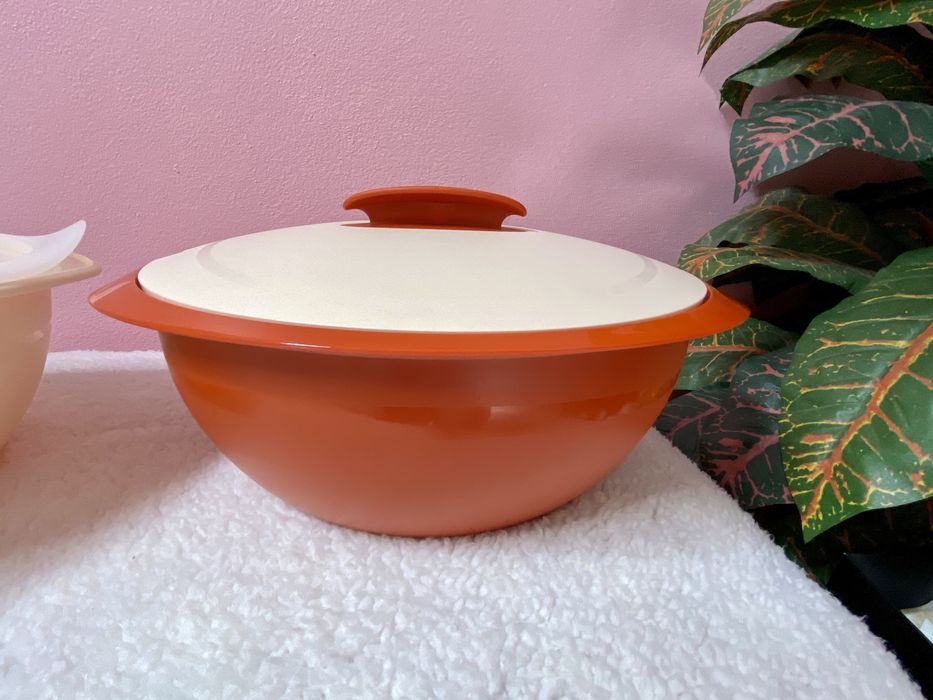 Conj. 2 Travessas com tampa + colher | Tupperware (novas)