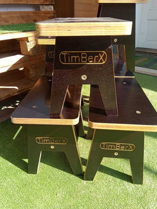 Стільчики з фанери