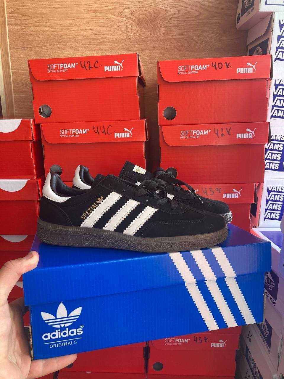 Краща ціна! В наявності всі 36-44 Adidas special handball black