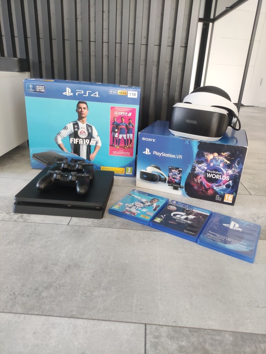 Sprzedam PlayStation 4 1TB z Vr stan idealny.