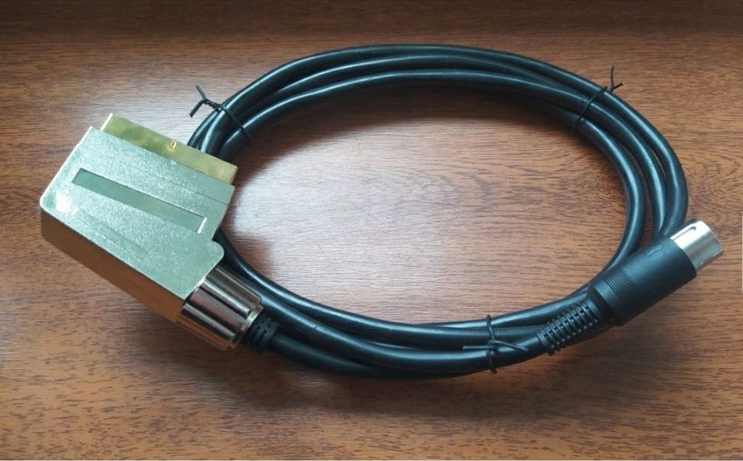 Kabel ATARI ST STF STFM / RGB Scart Gold 2.5m