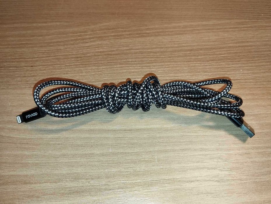 Kabel USB / Lightning do iPad / iPhone - 1.8 m