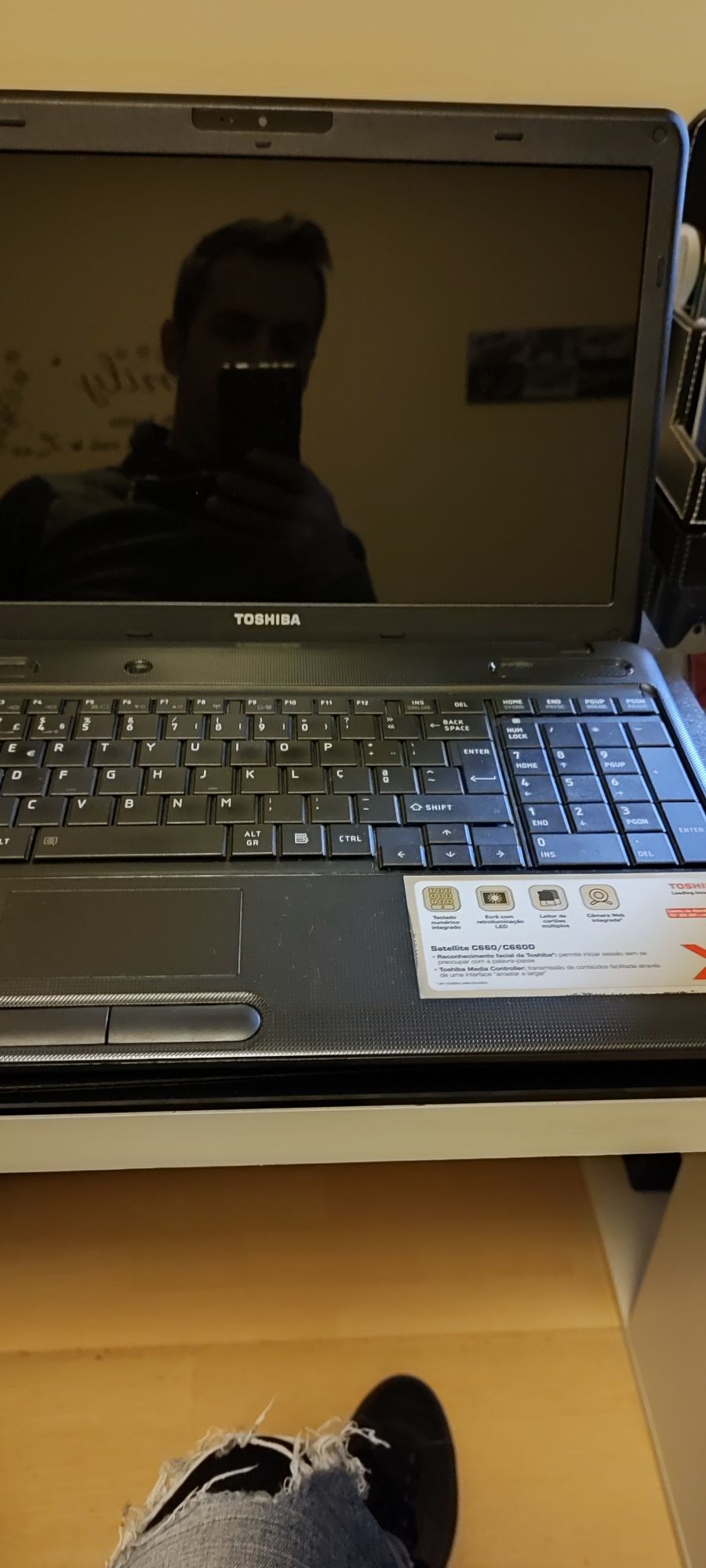 Portátil Toshiba C660D com disco SSD