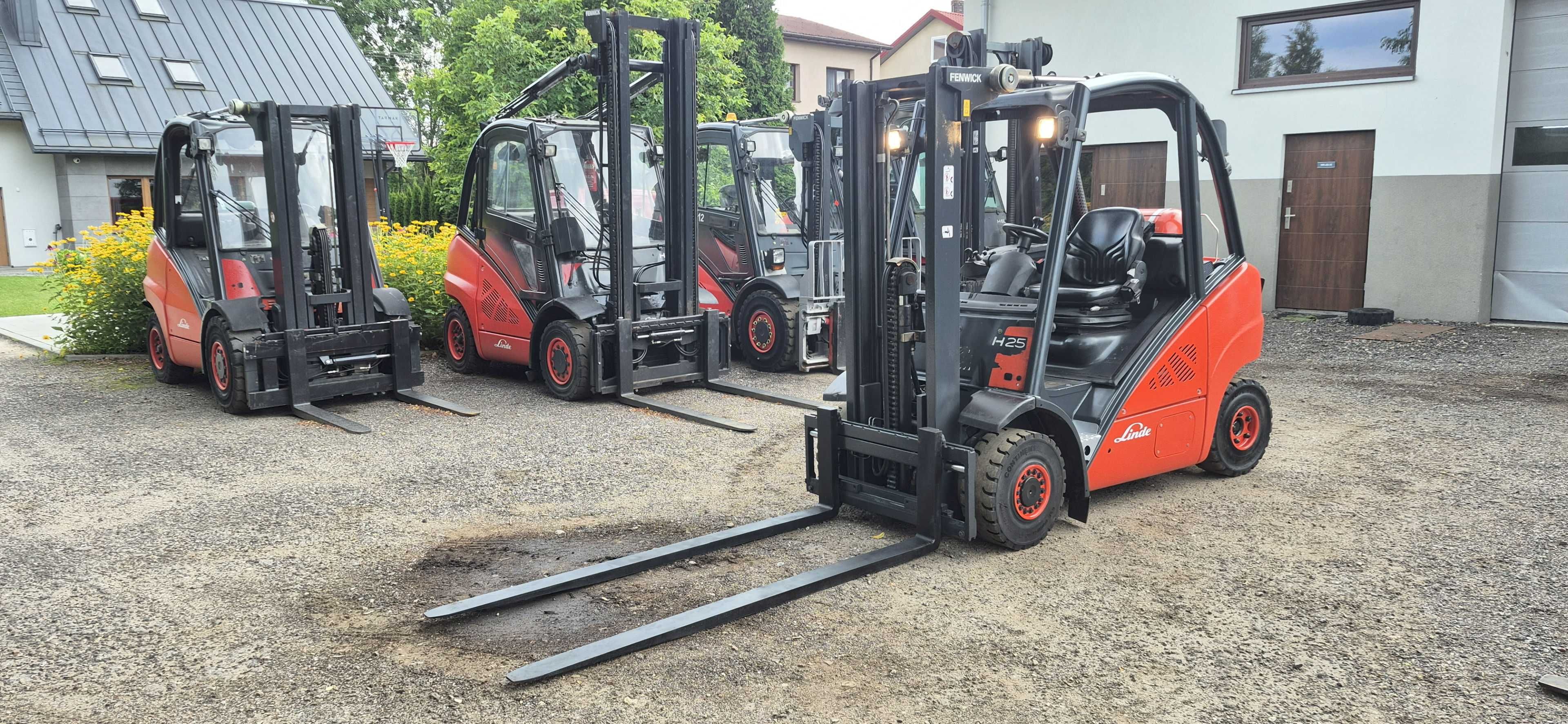 Linde H25T - Duplex, wolny skok - 6900 mth - Widły 200 cm - Stan BDB