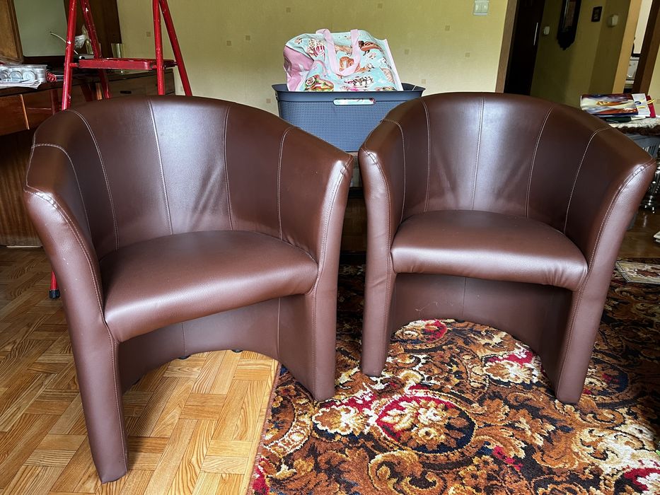 Komplet 2 skórzanych brązowych foteli
