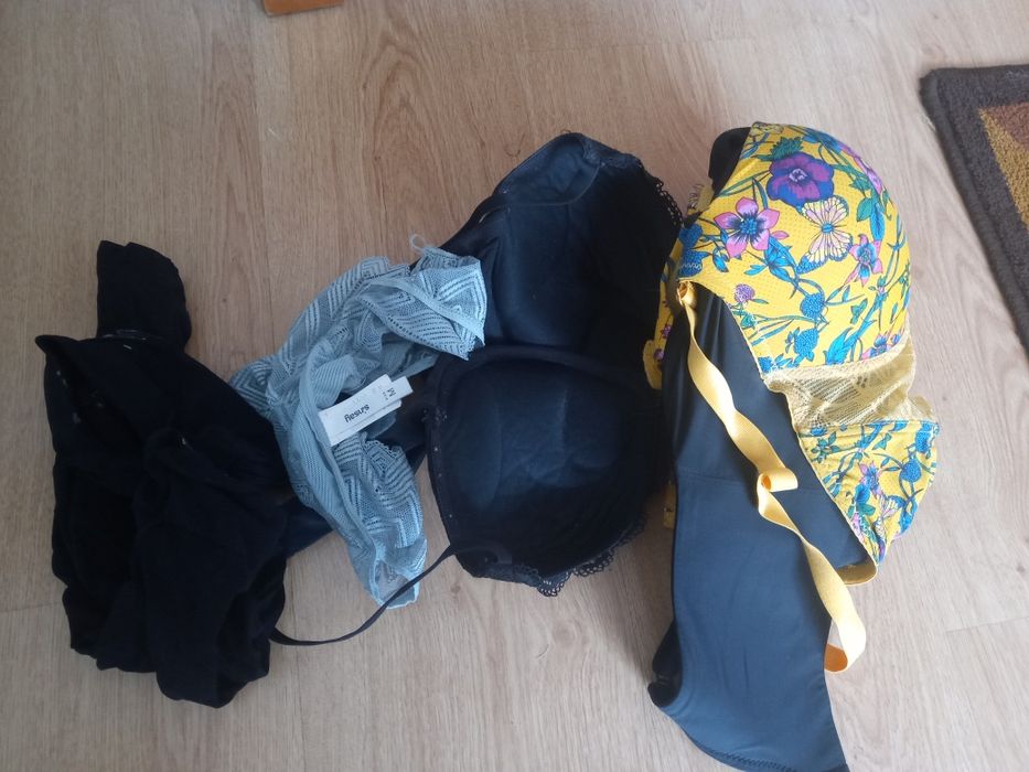 Zestaw bielizny biustonosze
