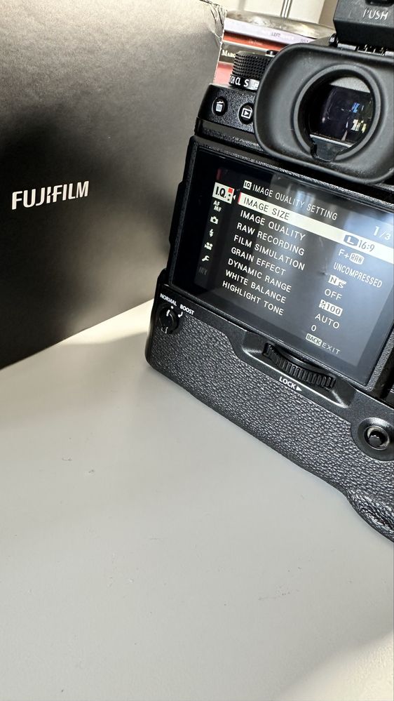 Fuji X- T2 Mirrorless