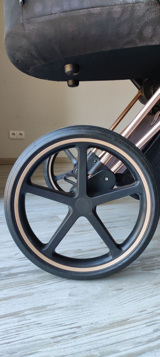 Wózek Cybex Priam 2.0 gondola Rebellious + spacerówka