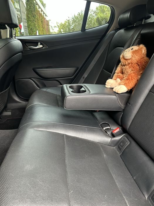 Kia Stinger 3.3 T-GDI V6 GT AWD doinwestowany wyjątkowy prywatnie