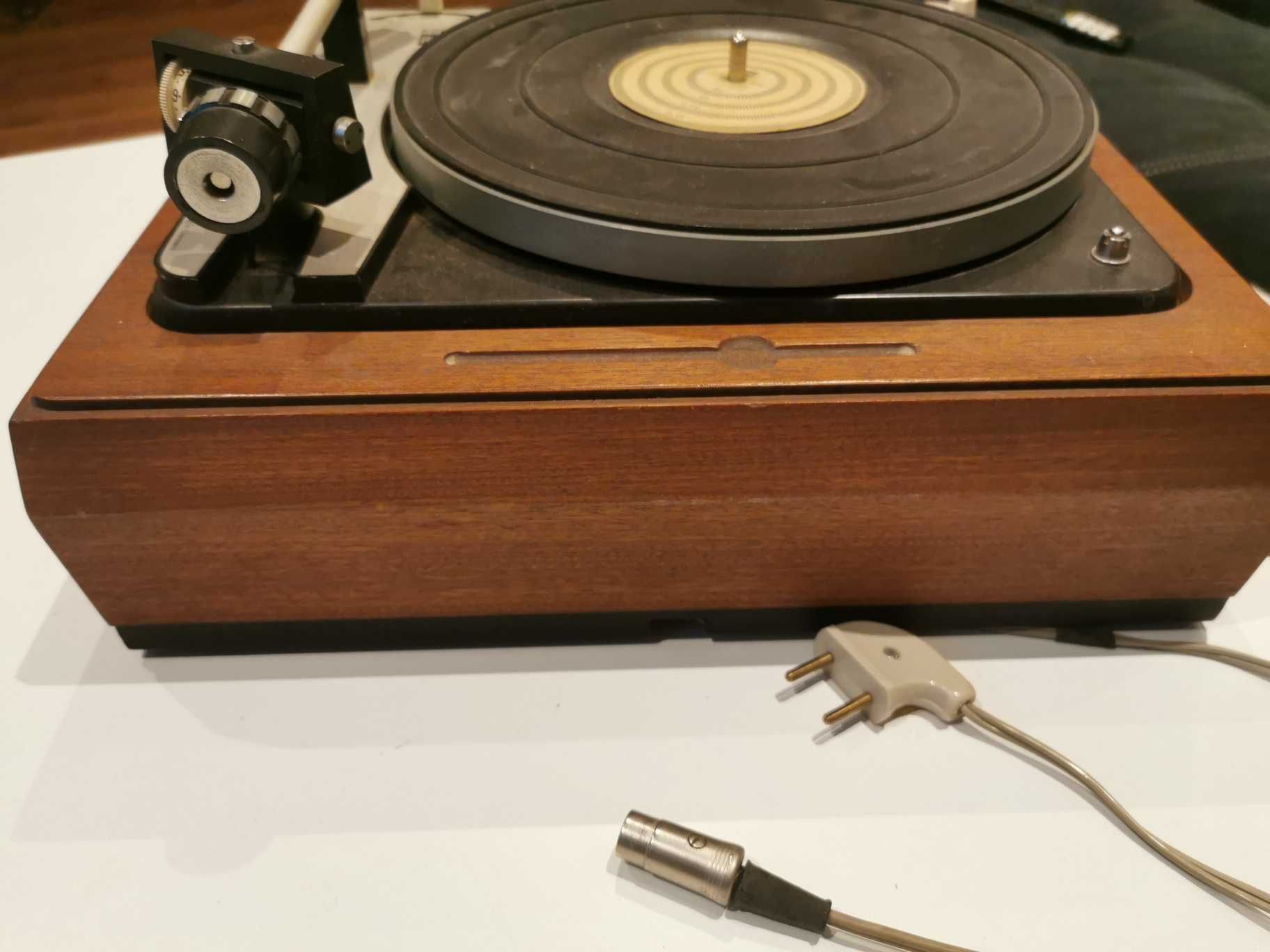 Gramofon Dual 1009