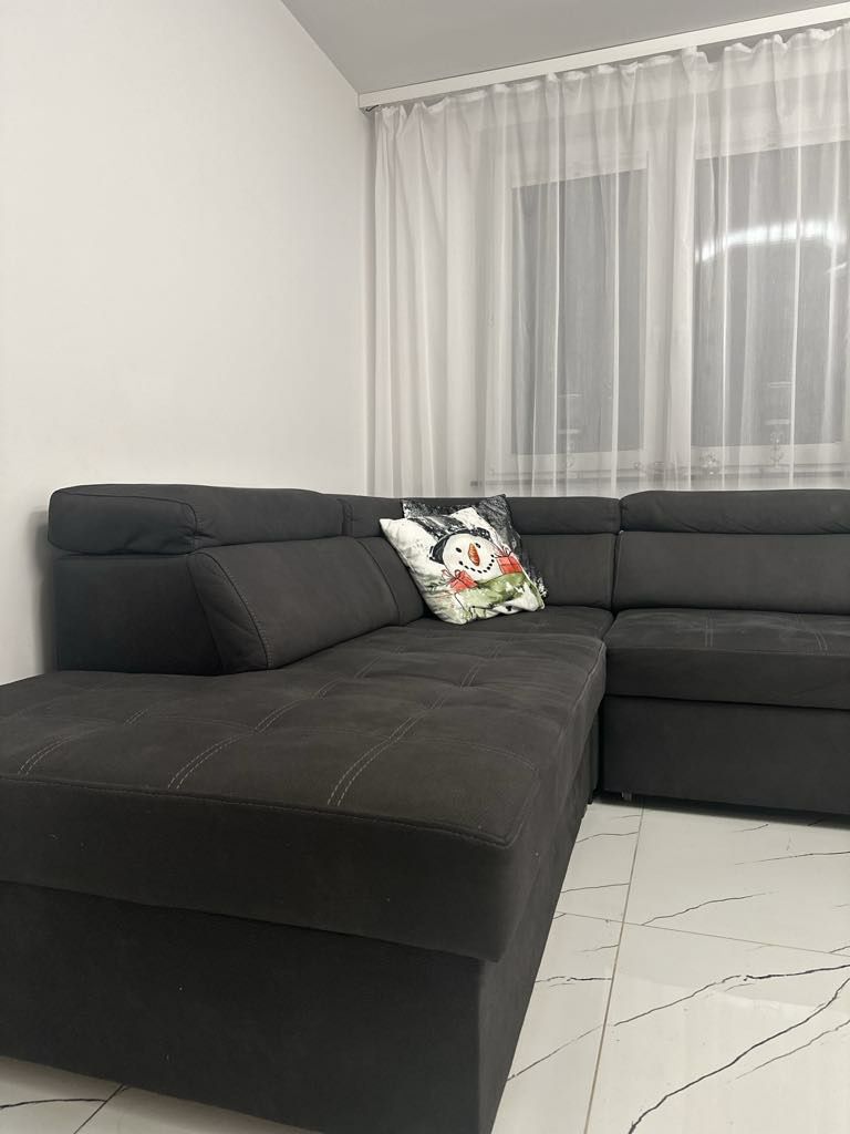 Sofa narożna - super stan. Schowki, funkcja spania
