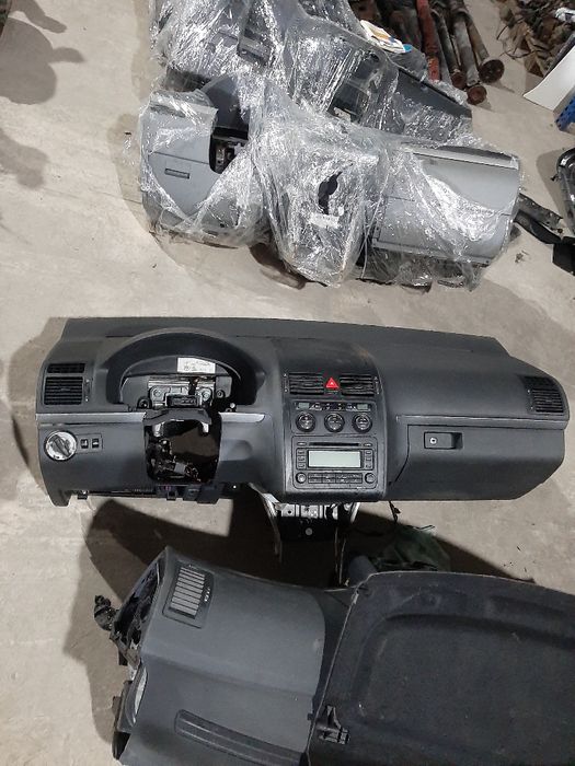 Торпедо VW touran 1 рестайлінг