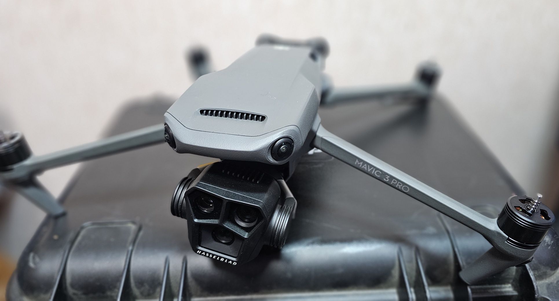 тушка Квадрокоптера DJI Mavic 3 Pro (без аккаунта)