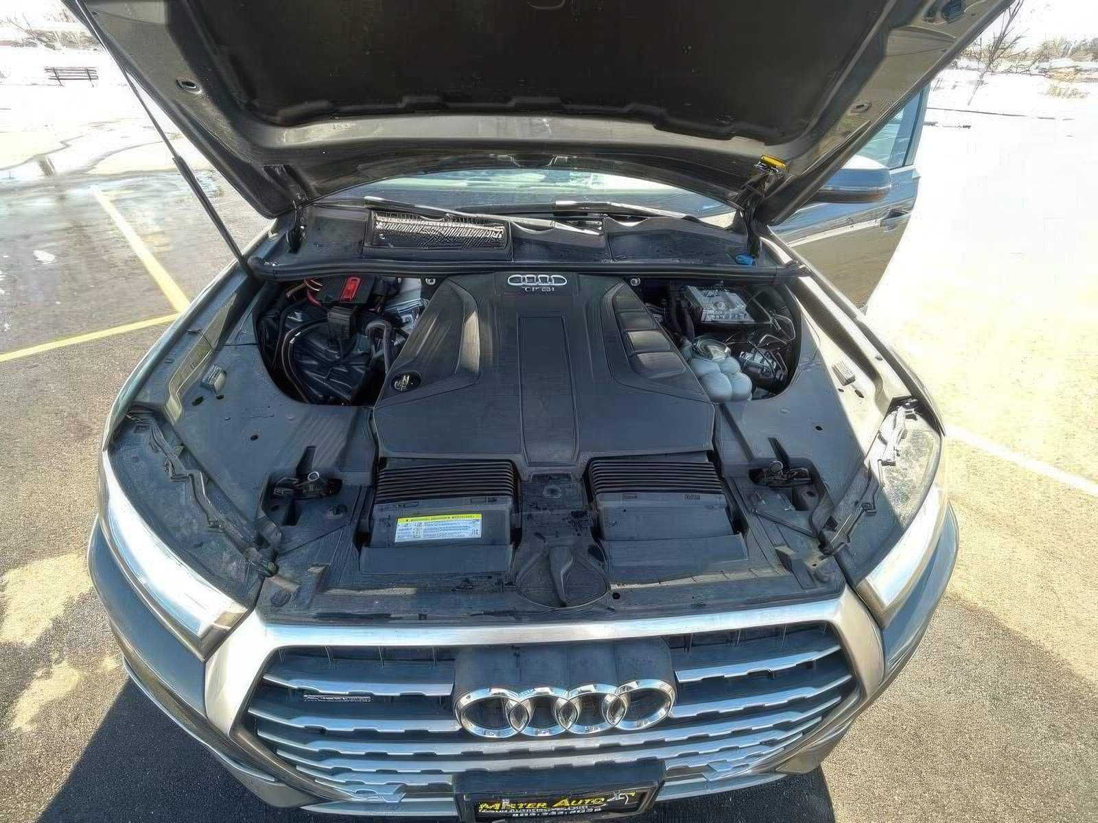 AUDI    Q7     2017