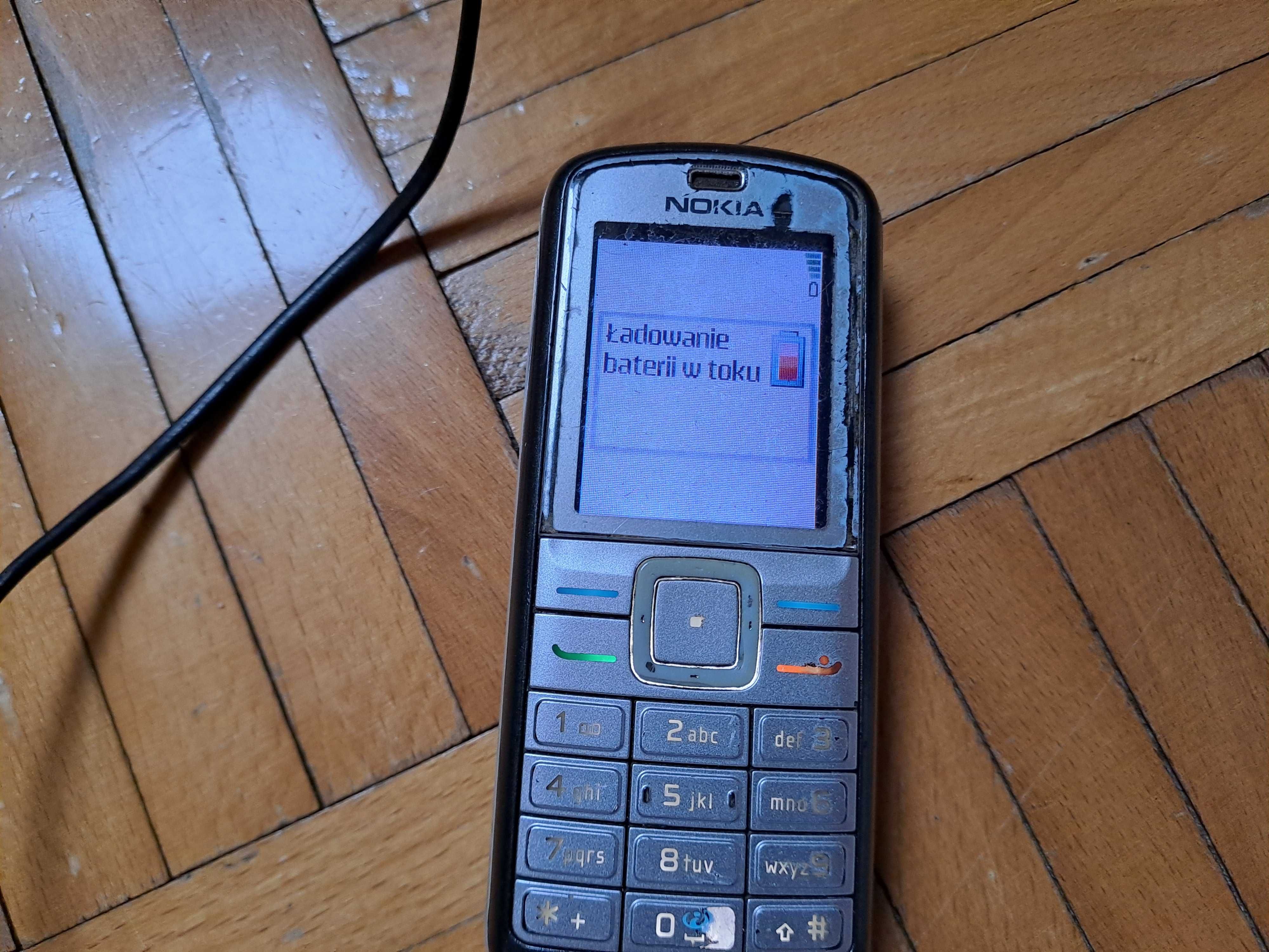 Telefon komórkowy Nokia 6070