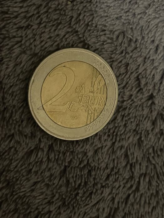 Moeda 2€ 2002 com letra S na estrela e mais alguns erros
