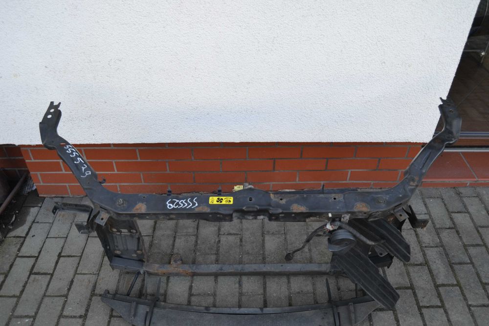 Pas przedni Nissan Qashqai 1.6 benzyna J10 pas nissan qashqai cały