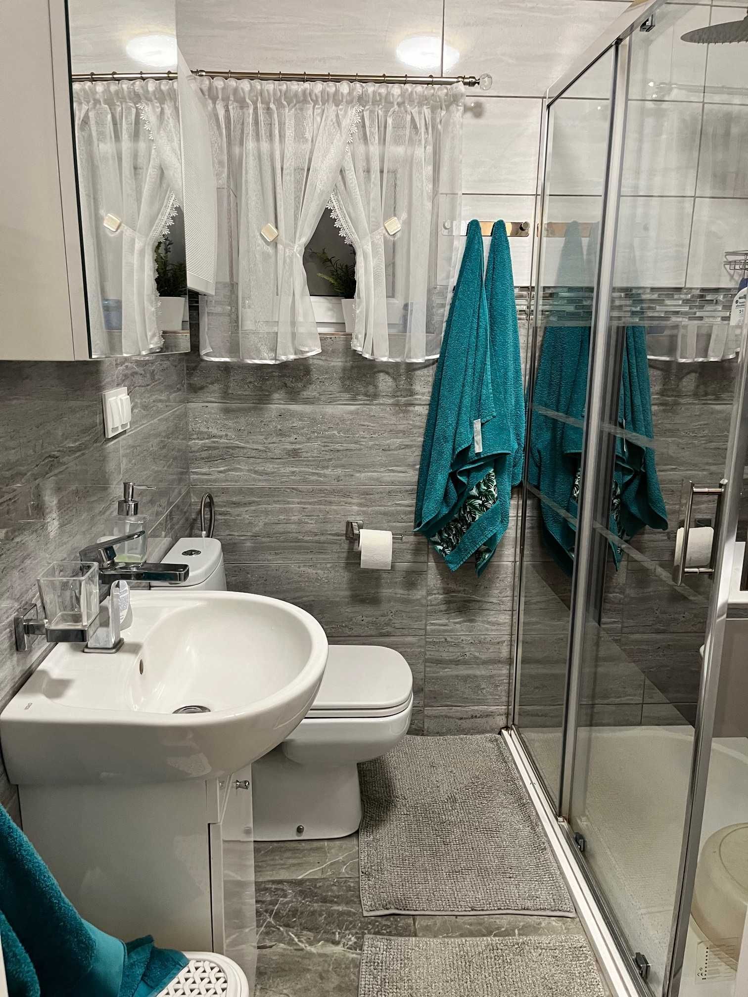Domek drewniany z SAUNA i Jacuzzi JEZIORSKO