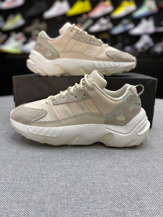 Кросівки оригінал Adidas ZX 22