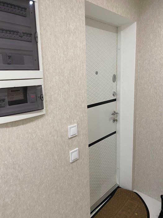 Пропоную до продажу 2-кімнатну квартиру з сучасним ремонтом в Каневi