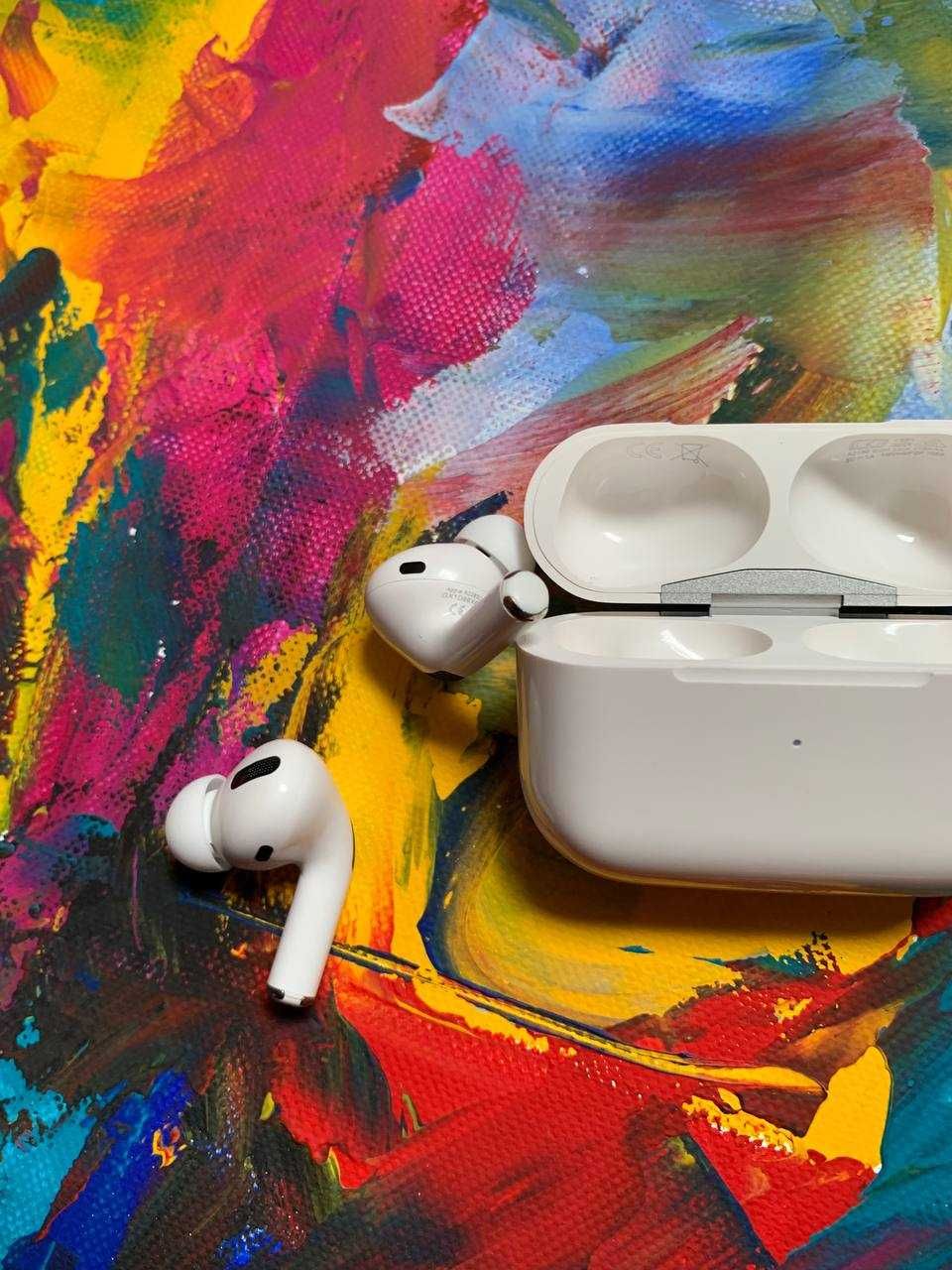 Airpods Pro в хорошому стані