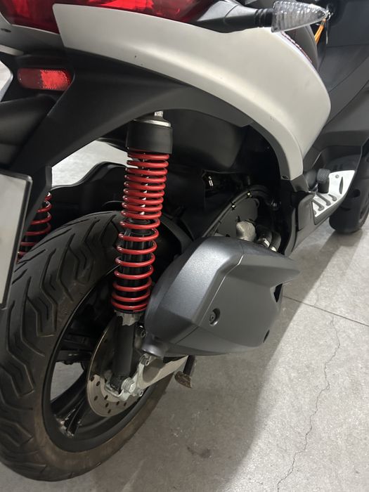 Piaggio mp3 sport de 2023