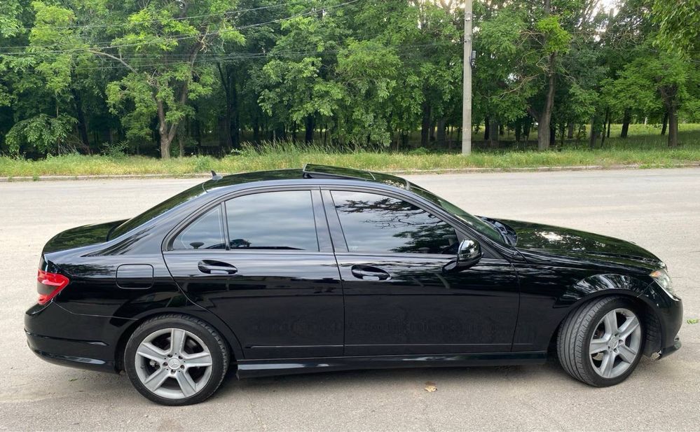 Продам Mercedes Benz w204 c300