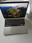 Macbook 2020 8GB 256 GB Srebrny