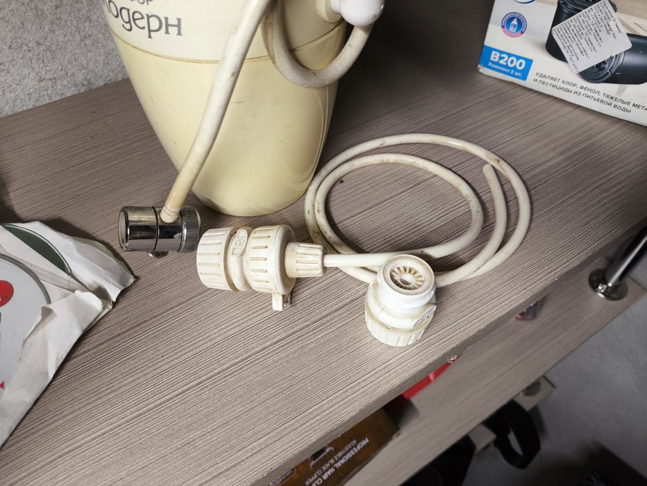 Фільтр для води з фільтрами