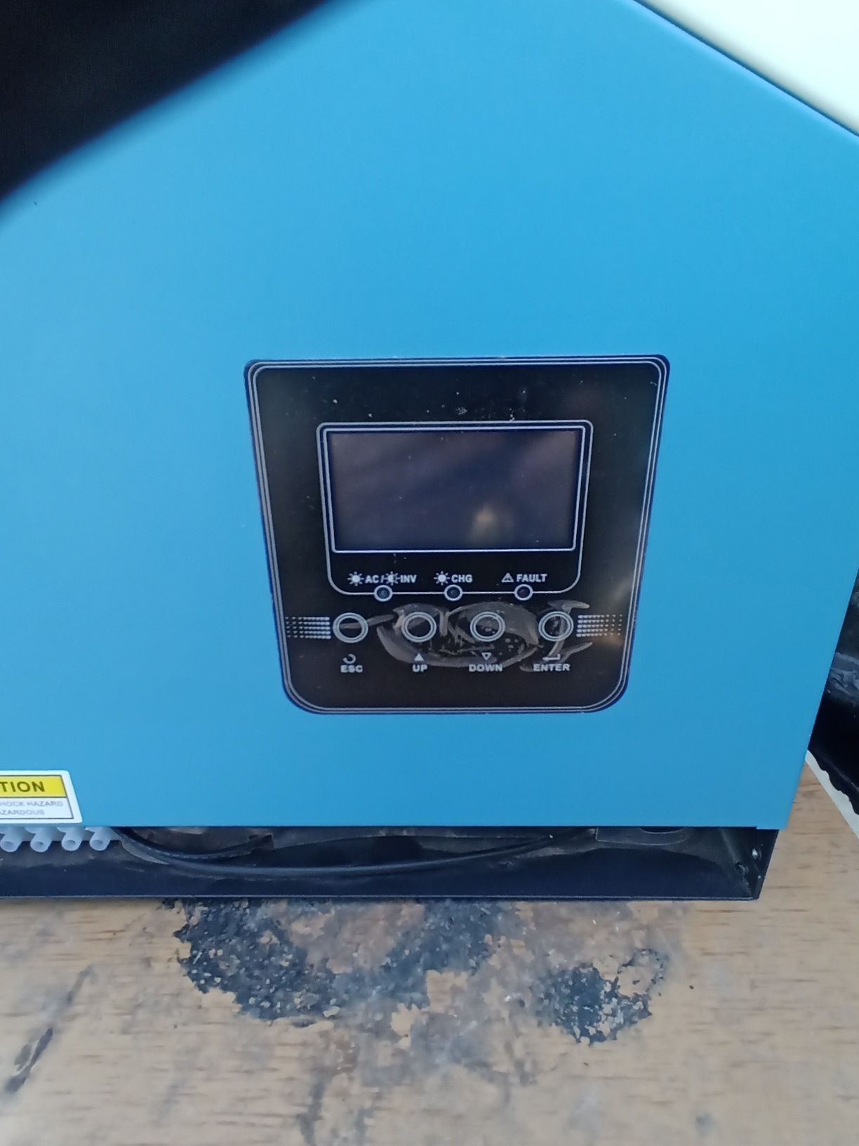 Гибридный инвертор 2.2 квт 12 вольт EASUN ISolar-SMH-II-2.2KW