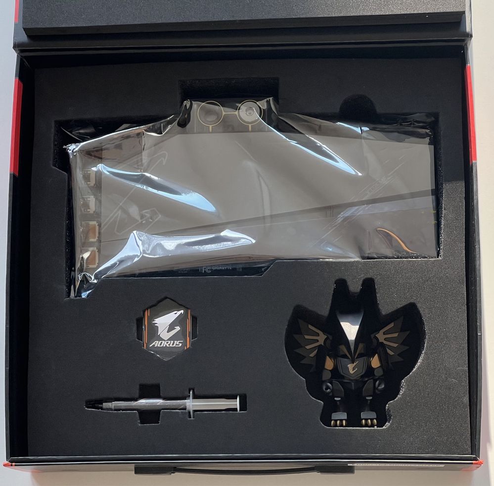Gigabyte AORUS Radeon RX 6900 XT Xtreme Waterforce WB 16G