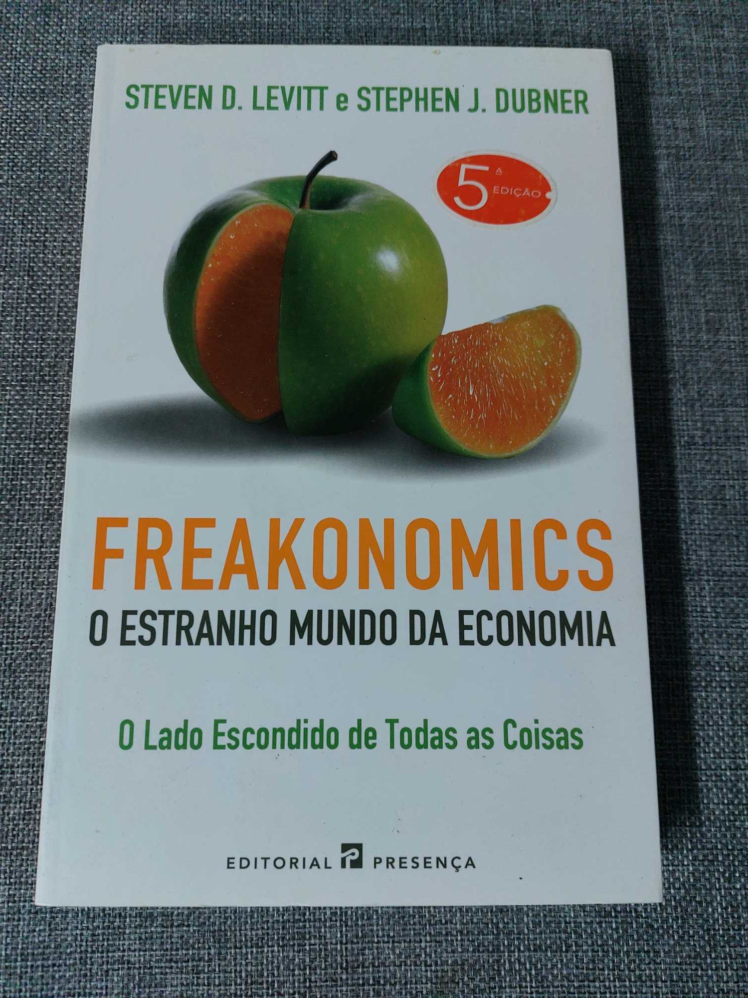 Livro Economia - Freakonomics (NOVO)