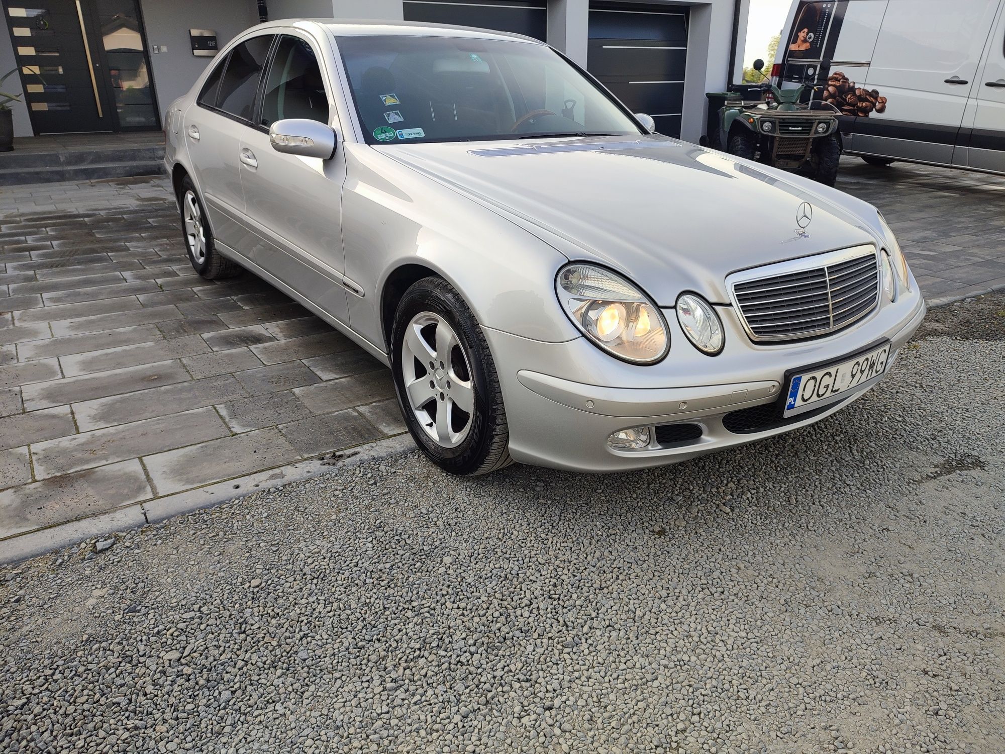 Mercedes E klasa W211