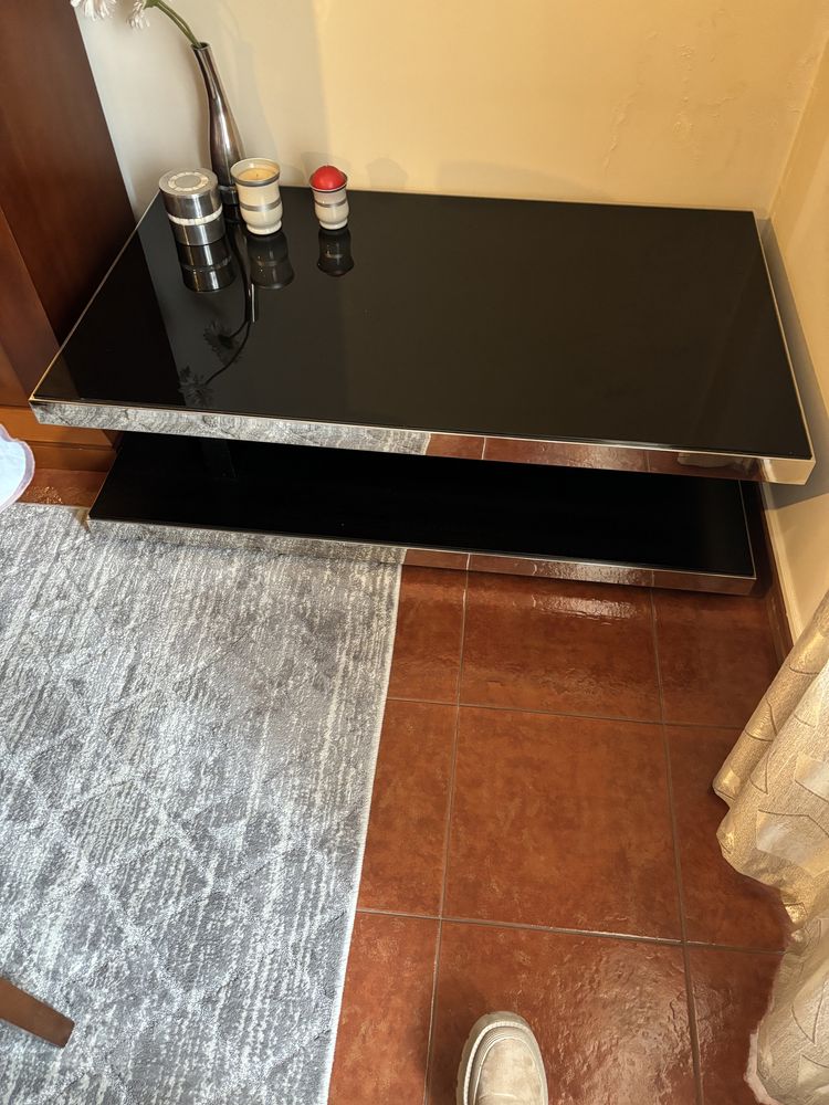 NOVO PREÇO!!!      Mesa de centro preta