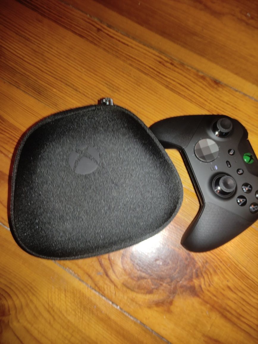 Pad Microsoft Xbox Elite Series 2 Zestaw Etui