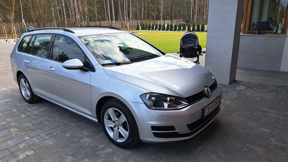 Volkswagen Golf Golf VII COMFORTLINE serw. w ASO nowy rozrząd!!! opony zimowe gratis