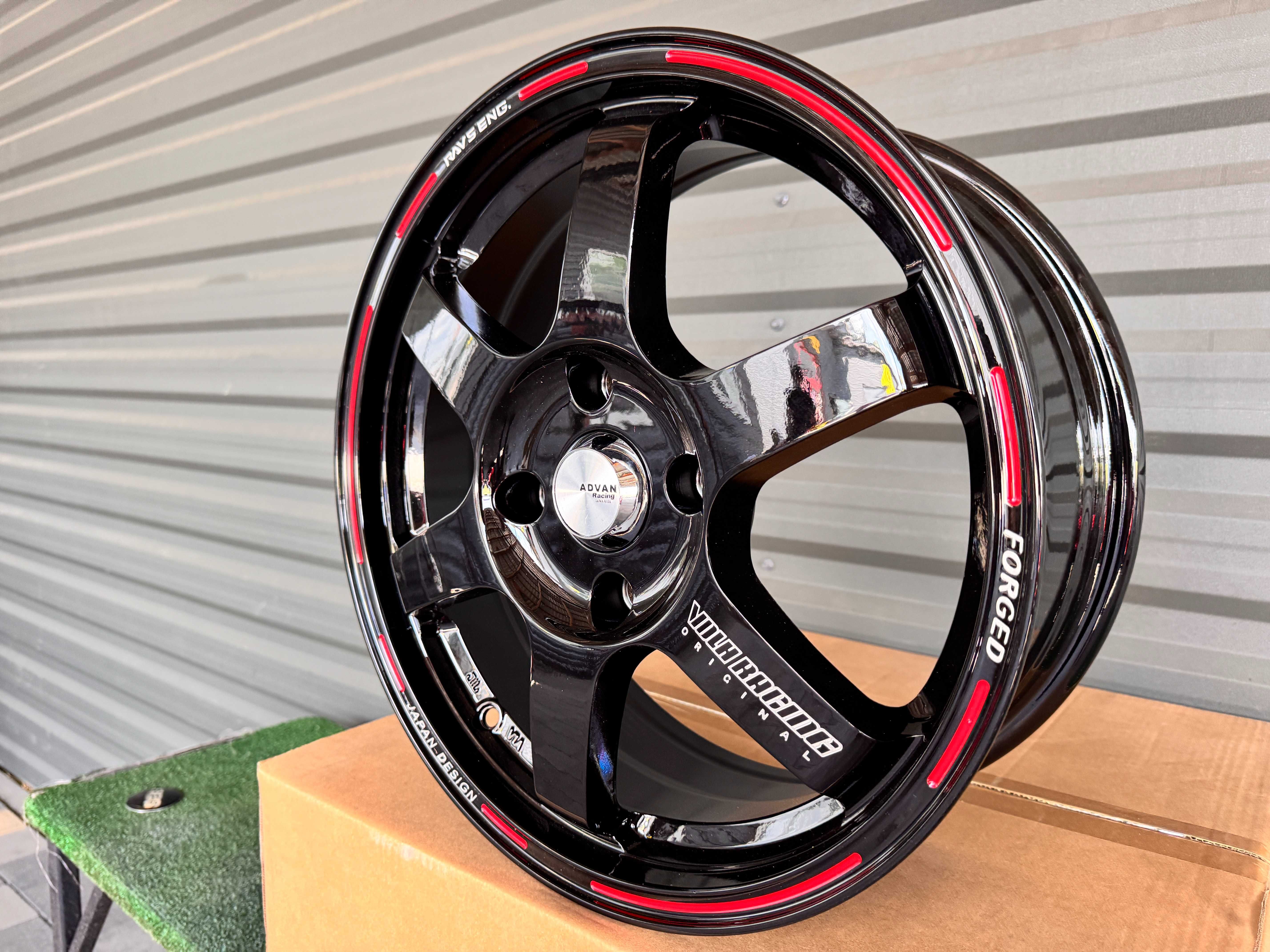 R16 4x114.3  6.5j et40 Mitsubishi Lancer 9 Nissan Almera Chevrolet