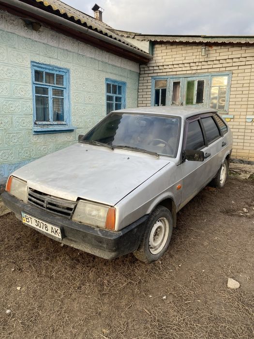Продам ваз 2109.
