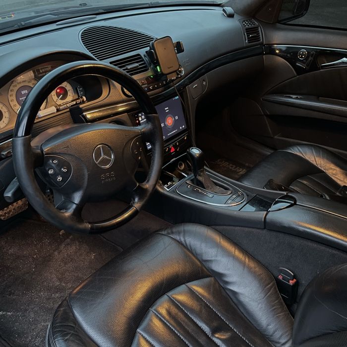 Продам/обменяю Mercedes e500 amg (w211) 5.0 газ-бенз